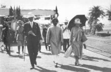 Maharaja Sri Krushna Chandra Gajapati with British Rulers